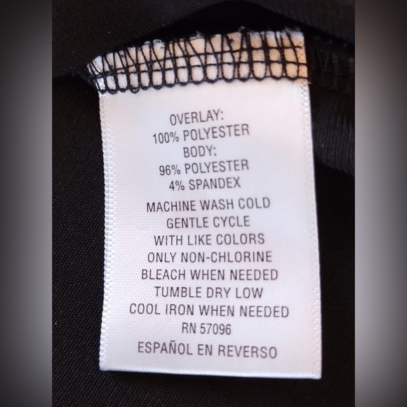 JM Collection Women's Printed Split-Front Tunic Top (Black Pink, Medium) Blouse - Picture 9 of 15